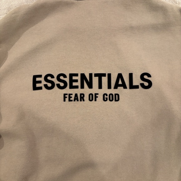 Fear of God Essentials Taupe Beige Logo Hooded Sweatshirt Hidden Pockets Size M - Picture 4 of 10